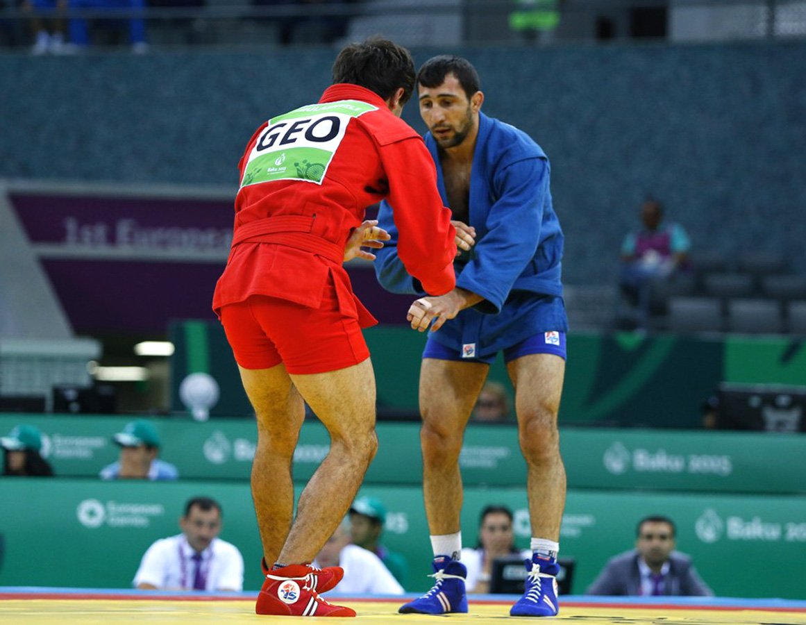 Четыре азербайджанских самбиста вышли в финал соревнований Евроигр (версия 4) (ФОТО)