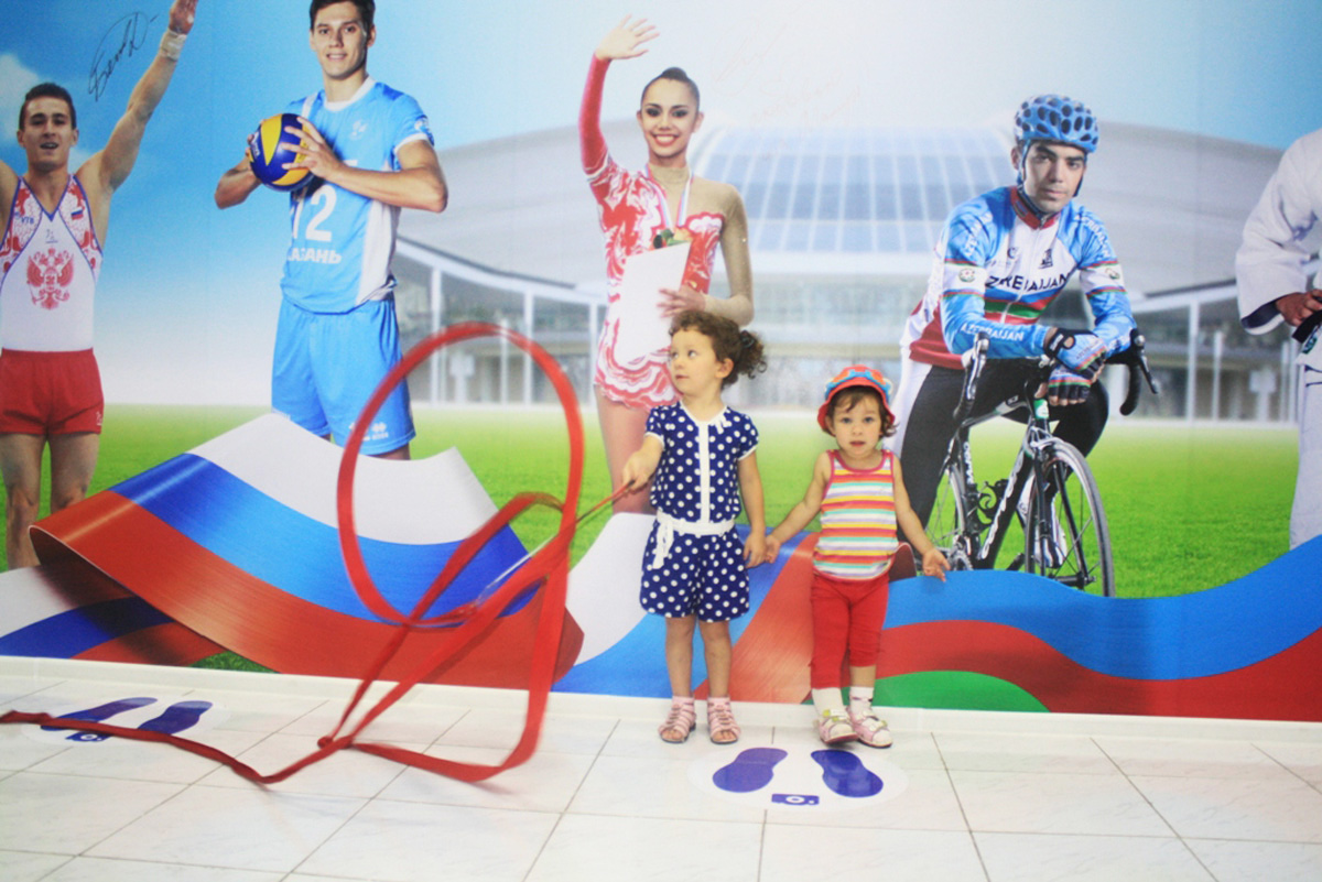 Дом болельщиков "Баку – 2015" посетил счастливчик (ФОТО)