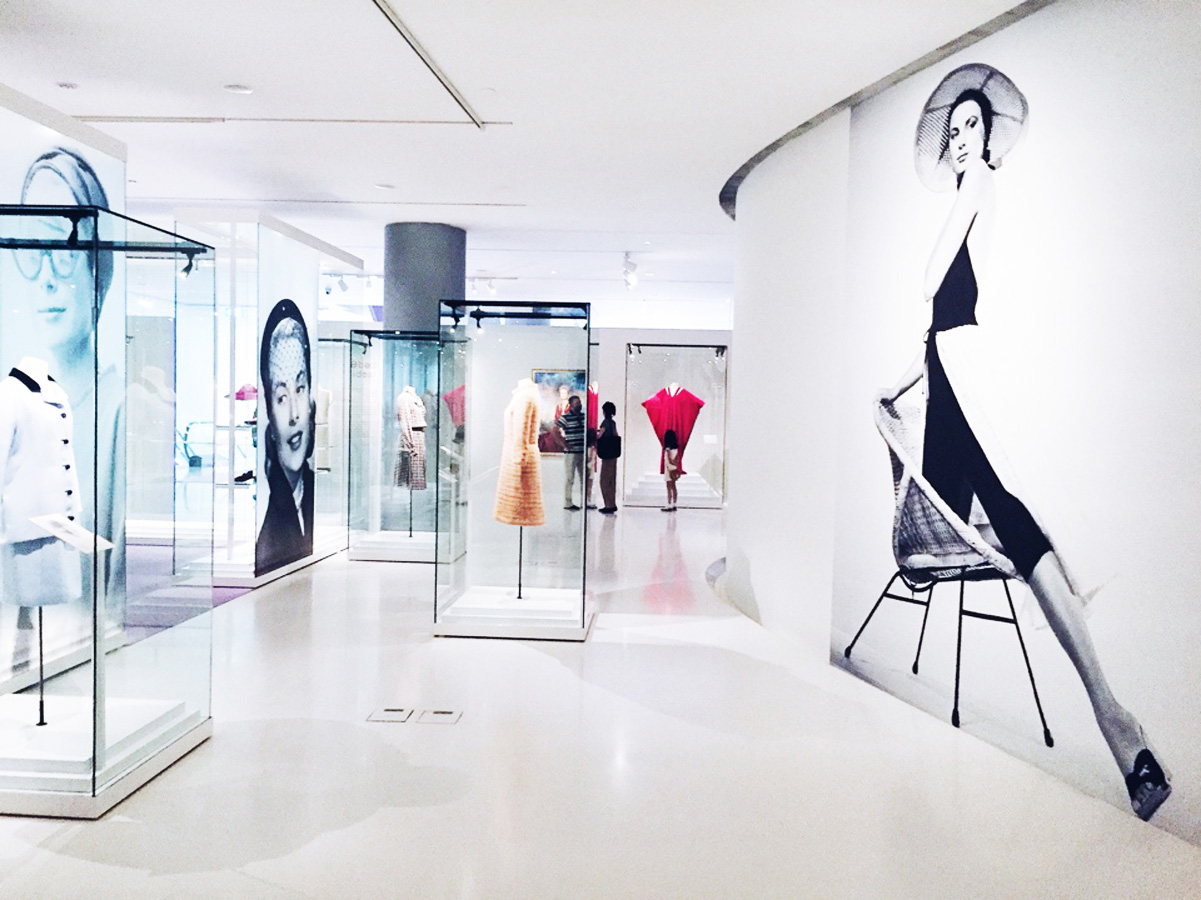 Центр Гейдара Алиева глазами российского блогера (ФОТО)