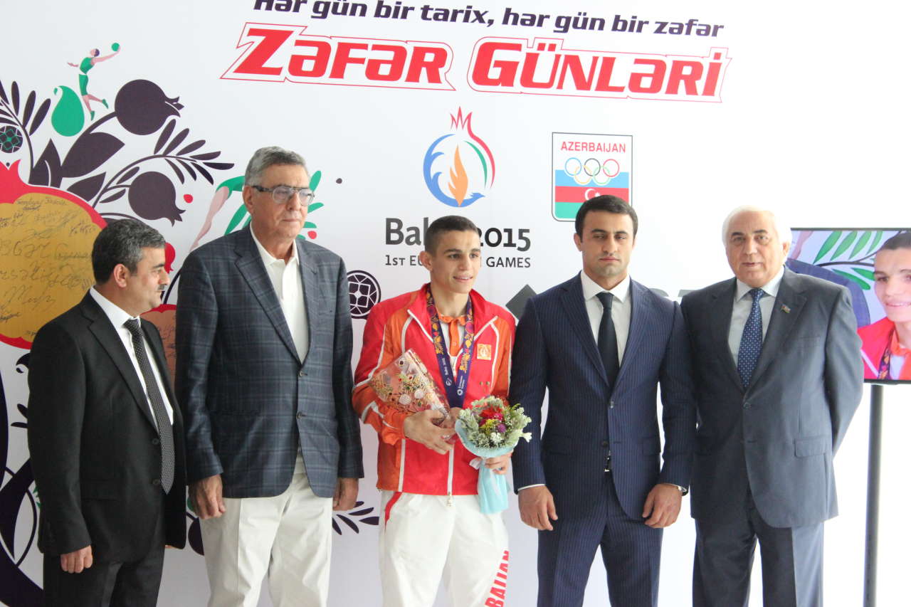 Очень люблю фотографировать - медалист Евроигр Тайфур Алиев (ФОТО)