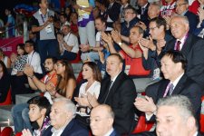 Президент Ильхам Алиев наградил боксеров, победивших на Евроиграх (ФОТО,ВИДЕО)