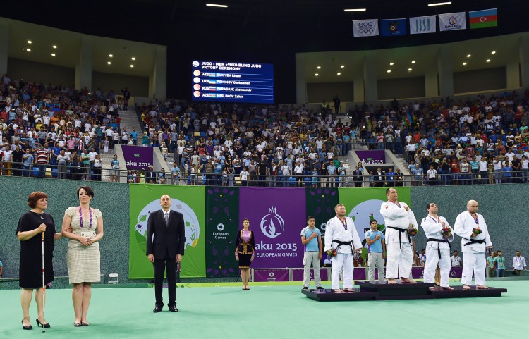 Президент Ильхам Алиев наградил дзюдоистов-паралимпийцев, победивших на Евроиграх (ФОТО,ВИДЕО)