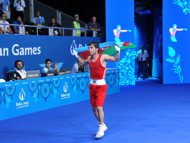 Президент Ильхам Алиев наградил боксеров, победивших на Евроиграх (ФОТО,ВИДЕО)