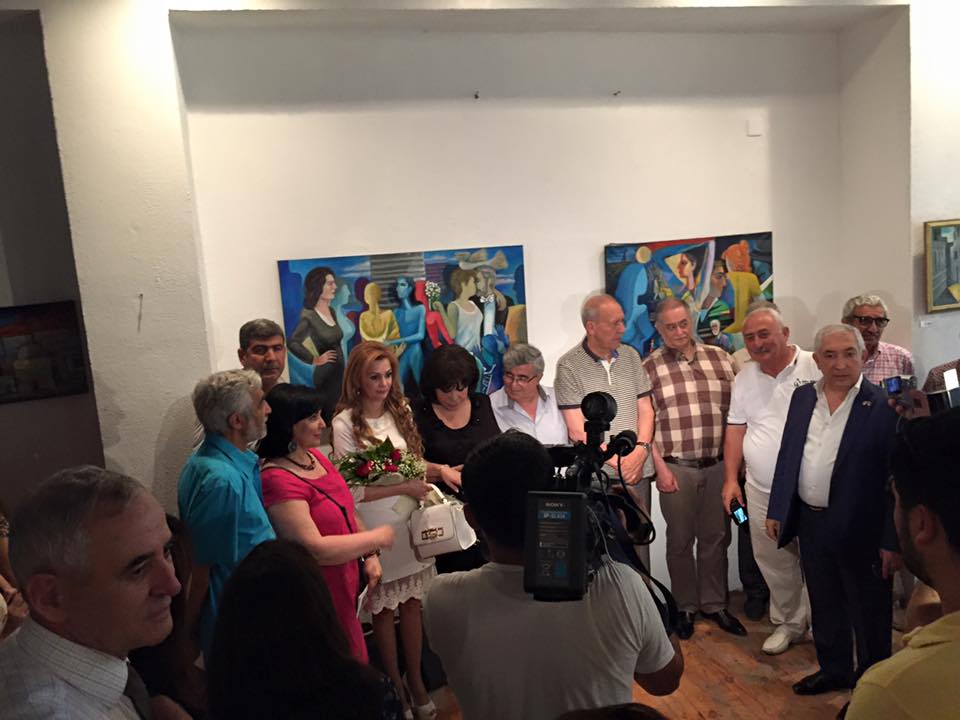 Художник из Германии показал гостям Евроигр самобытность Баку (ФОТО)