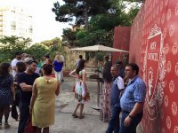 Художник из Германии показал гостям Евроигр самобытность Баку (ФОТО)