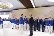 Первая леди Мехрибан Алиева награждена орденом «Гейдар Алиев» за большие заслуги в организации  Евроигр (ФОТО)