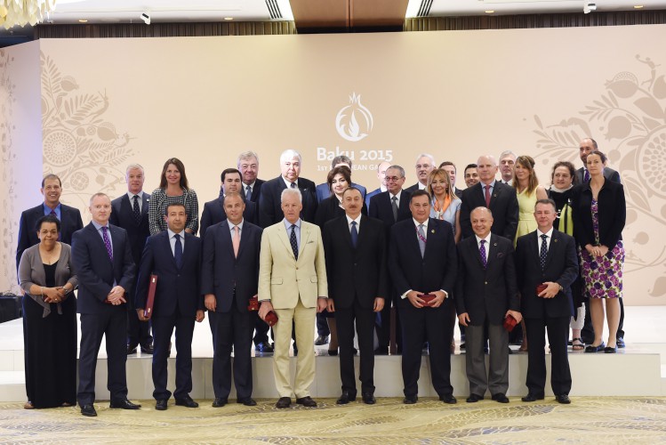 Первая леди Мехрибан Алиева награждена орденом «Гейдар Алиев» за большие заслуги в организации  Евроигр (ФОТО)