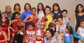 Дизайнеры воплотили в нарядах дух Евроигр - красочный вечер моды (ФОТО)