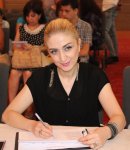 Дизайнеры воплотили в нарядах дух Евроигр - красочный вечер моды (ФОТО)