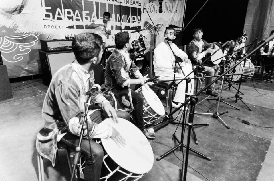 Азербайджанская группа открыла международный фестиваль "Барабаны мира" (ФОТО)