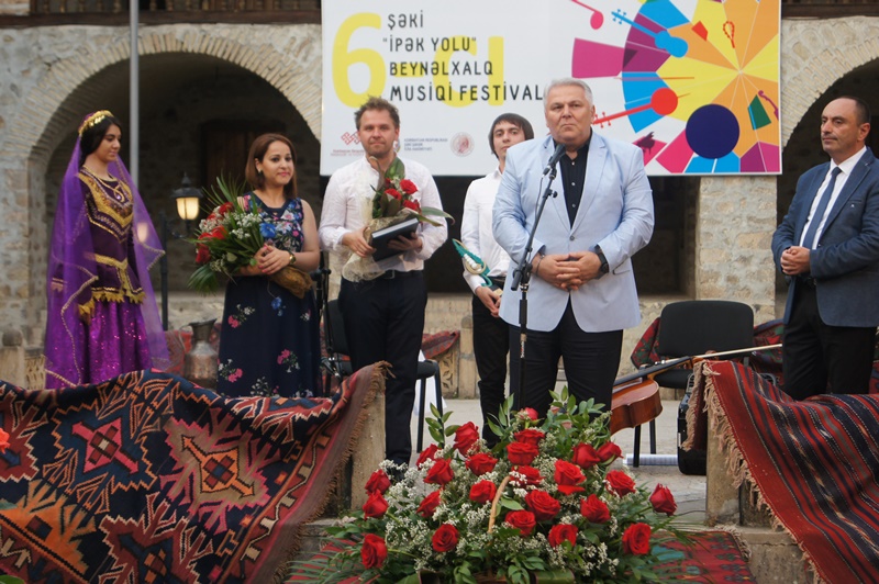 Польские музыканты восхищены красотами Шеки (ФОТО)