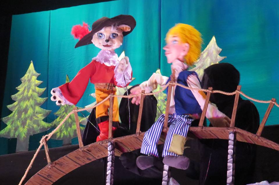 "Кот в сапогах" завершил сезон и откроет новый в бакинском театре (ФОТО)