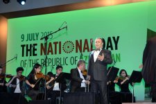 При организации Фонда Гейдара Алиева на выставке Milan Expo 2015 в рамках "Национального дня" Азербайджана состоялась концертная программа  (ФОТО)