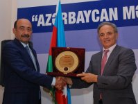 На азербайджанскую прессу возложена большая миссия - Арастун Мехтиев