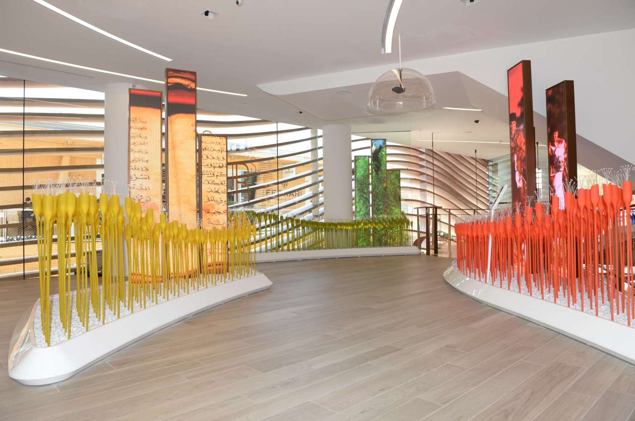 При организации Фонда Гейдара Алиева на выставке Milan Expo 2015 в рамках "Национального дня" Азербайджана состоялась концертная программа  (ФОТО)