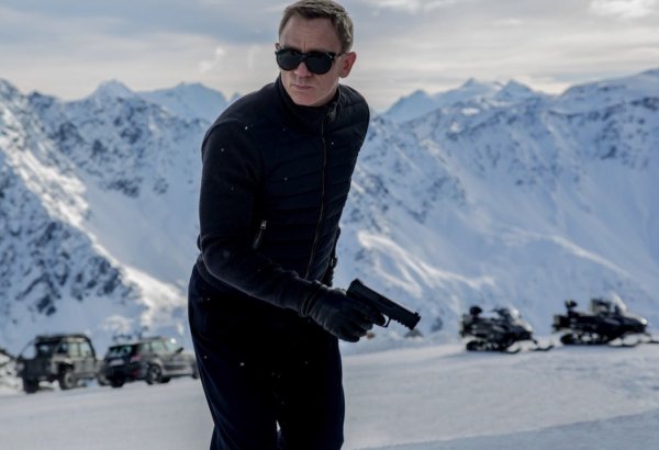 Мировая премьера фильма о Джеймсе Бонде состоится осенью