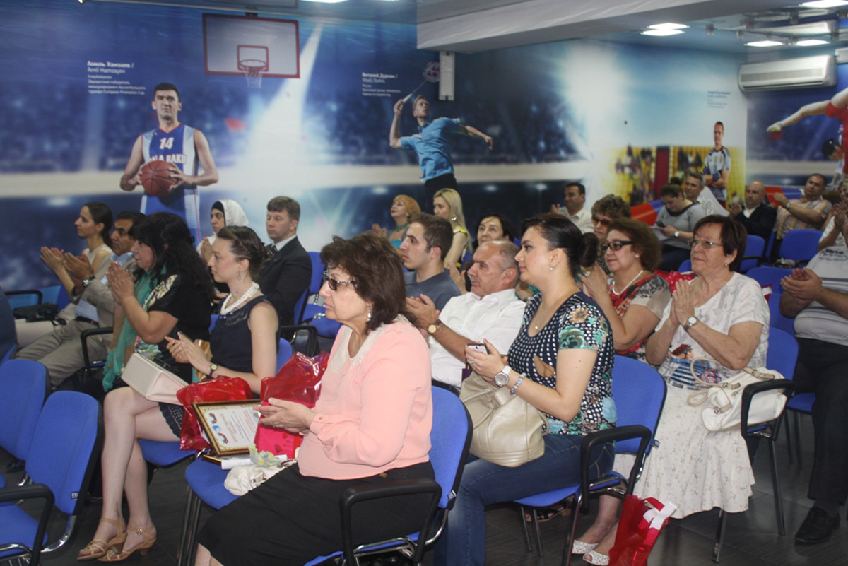 Российский центр выразил благодарность АМИ Trend (ФОТО)