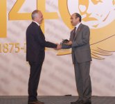 Вручены награды представителям СМИ, награжденным по распоряжению Президента Ильхама Алиева (ФОТО)