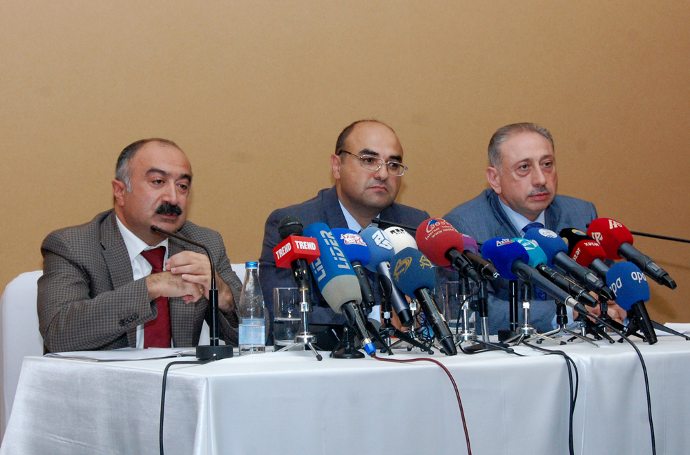 Снижение цен на авиабилеты может повлечь закрытие некоторых рейсов - AZAL (ФОТО)