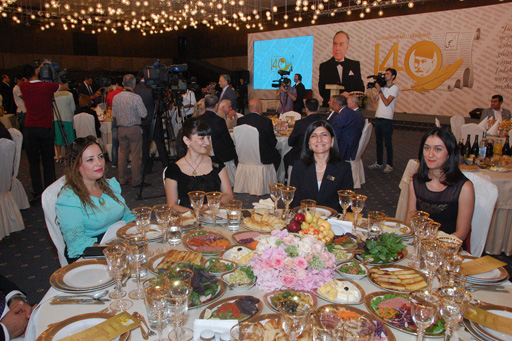 Вручены награды представителям СМИ, награжденным по распоряжению Президента Ильхама Алиева (ФОТО)