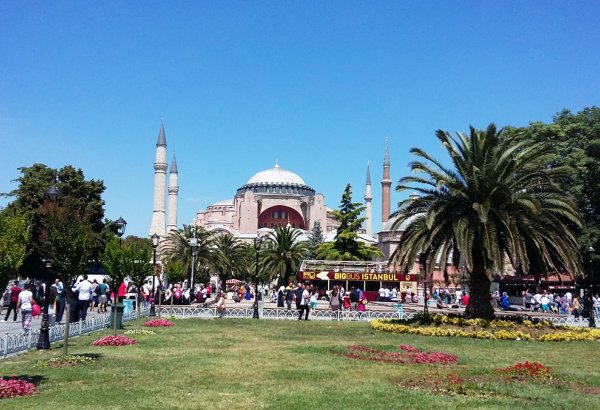 РФ планирует вывезти своих граждан из Турции – газета