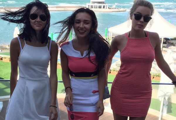 Этот город такой любимый – группа SEREBRO о Баку (ФОТО)