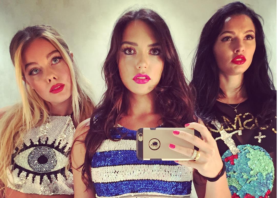 Этот город такой любимый – группа SEREBRO о Баку (ФОТО)