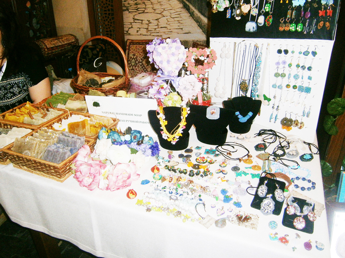 "Мечты сбываются в Баку": выставка изделий ручной работы (ФОТО)
