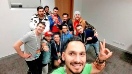 Рассмешить людей, и быть при этом остроумным и оригинальным, - не так-то просто… - Эмин Усейнов (ФОТО, ВИДЕО)