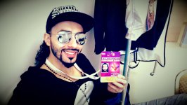 Рассмешить людей, и быть при этом остроумным и оригинальным, - не так-то просто… - Эмин Усейнов (ФОТО, ВИДЕО)