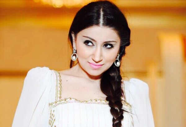 "Эта весна" азербайджанcкой певицы (ВИДЕО)