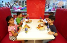 По инициативе Фонда Гейдара Алиева организовано очередное веселье для детей (ФОТО)