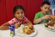 По инициативе Фонда Гейдара Алиева организовано очередное веселье для детей (ФОТО)