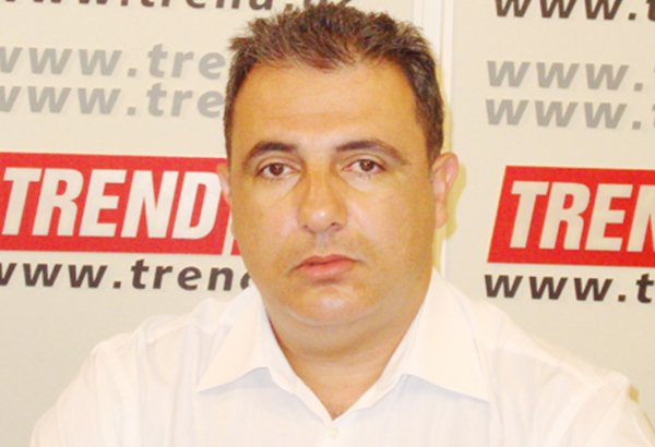 Президент Болгарии наградил посла Азербайджана