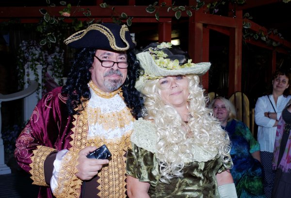 Супружеская пара из Азербайджана очаровала Латвию (ФОТО)