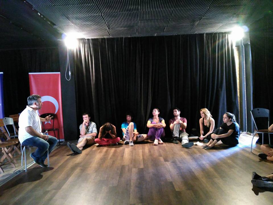 Нофель Велиев стал лауреатом двух театральных премий в Турции (ФОТО)