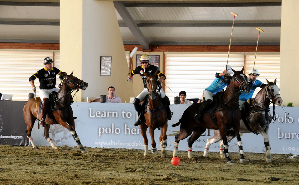 Азербайджан начал с победы - первый чемпионат Европы по поло (ФОТО)