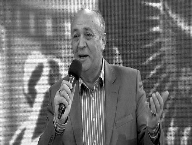 Ильхама Аскерова аплодисментами проводили в последний путь