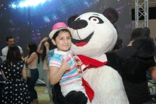 Азербайджанские звезды удивят детей сладкими сюрпризами на День знаний