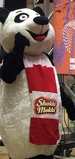 Азербайджанские звезды удивят детей сладкими сюрпризами на День знаний