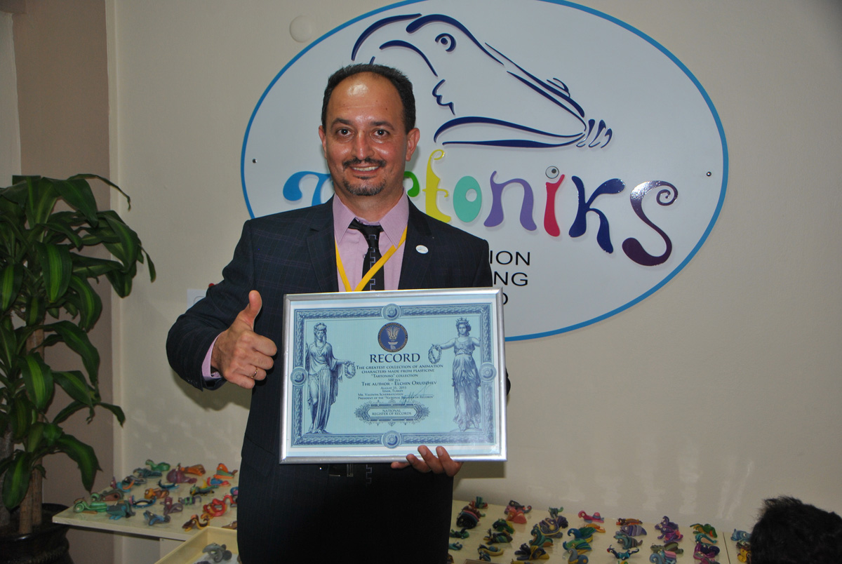 Азербайджанец установил рекорд Украины и получил награду в Турции (ФОТО)