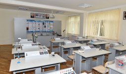 Президент Азербайджана ознакомился с состоянием Бакинского профлицея №5 после реконструкции