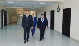 Президент Азербайджана ознакомился с состоянием Бакинского профлицея №5 после реконструкции