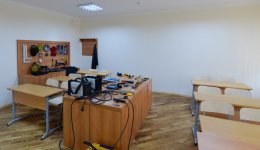 Президент Азербайджана ознакомился с состоянием Бакинского профлицея №5 после реконструкции