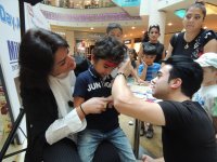 Азербайджанские звезды провели для детей сладкий вечер с сюрпризами (ФОТО)