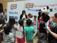 Азербайджанские звезды провели для детей сладкий вечер с сюрпризами (ФОТО)