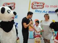 Азербайджанские звезды провели для детей сладкий вечер с сюрпризами (ФОТО)