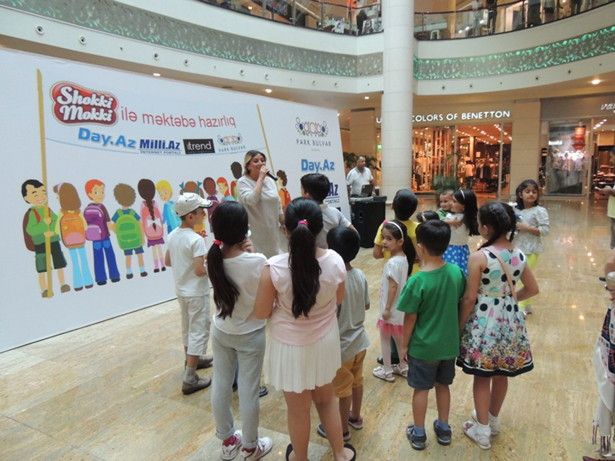 Азербайджанские звезды провели для детей сладкий вечер с сюрпризами (ФОТО)