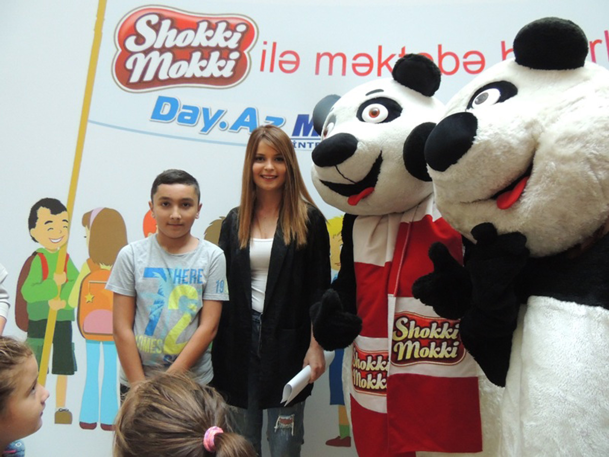 Азербайджанские звезды провели для детей сладкий вечер с сюрпризами (ФОТО)