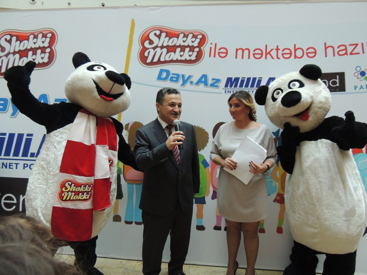 Азербайджанские звезды провели для детей сладкий вечер с сюрпризами (ФОТО)